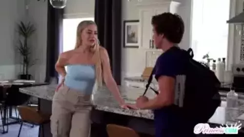 اخت تعلم اخوها ممارسة سكس