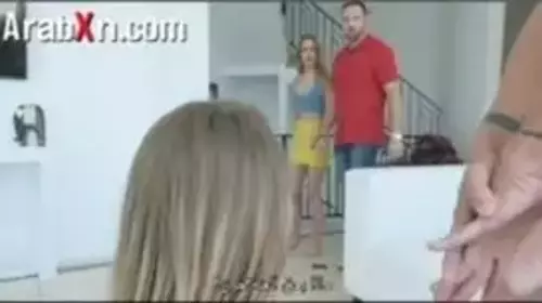 تمارس الجنس مع أب صديقتها كنتقام منها سكس مترجم